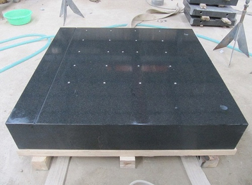 Granite flat plates