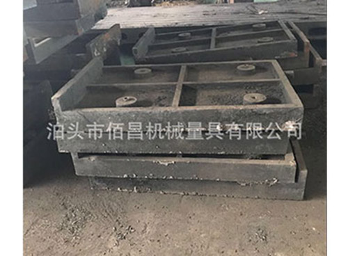 Boiler heat-resistant cast iron protective plate